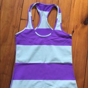 Lululemon tank size 6